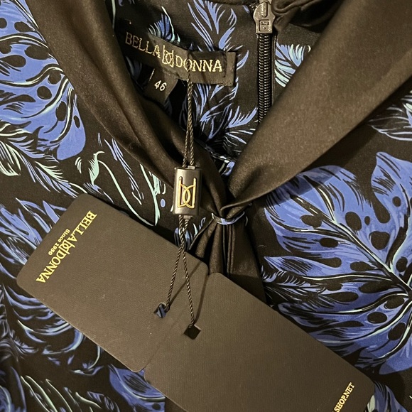 Blouse - Picture 4 of 4